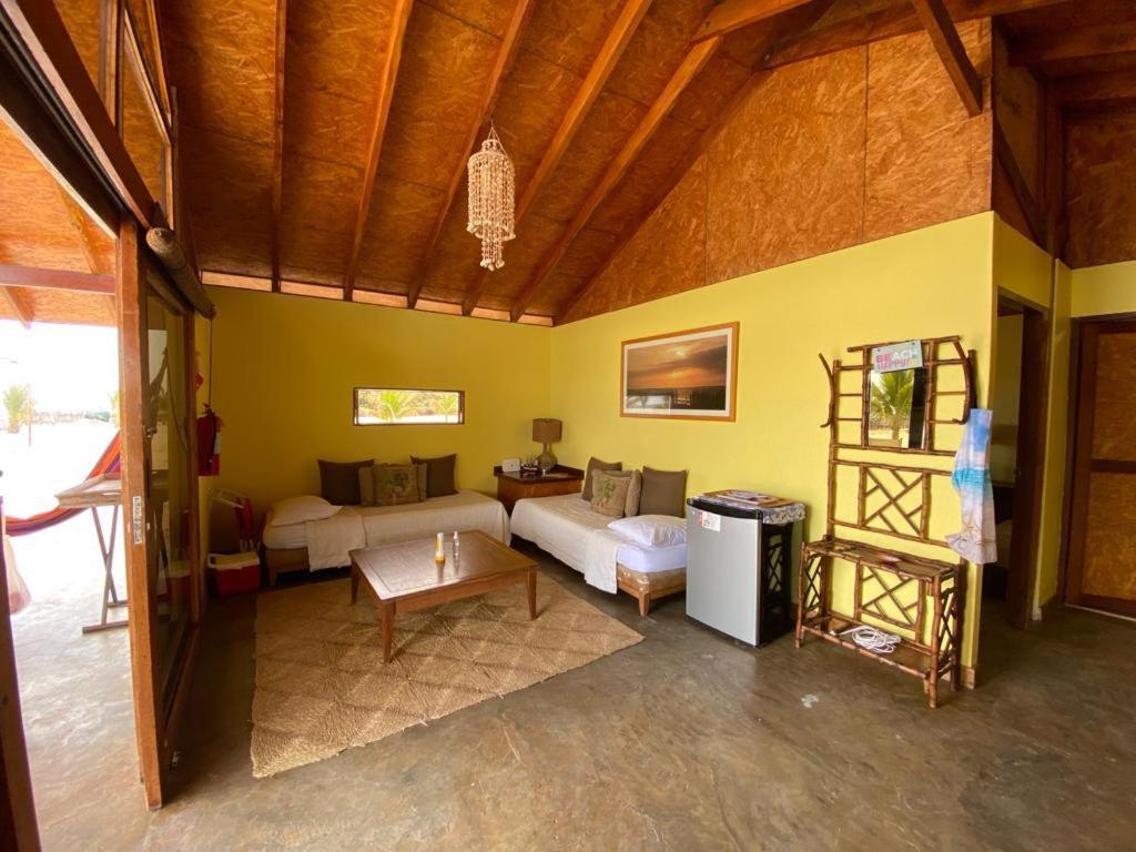 Wallac Bungalows Canoas De Punta Sal Esterno foto